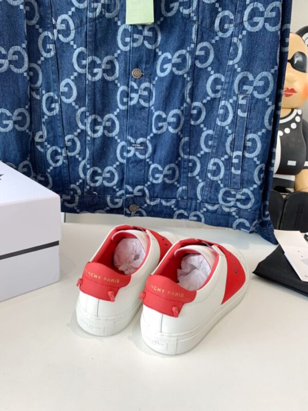 GVC Sneaker - Image 6