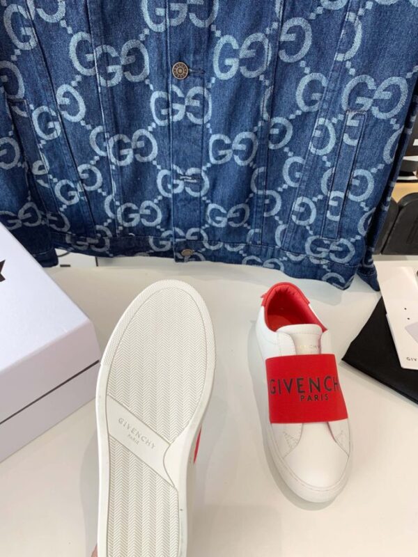 GVC Sneaker - Image 3