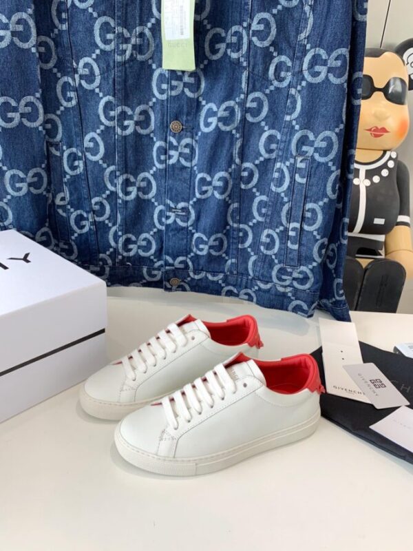 GVC Sneaker - Image 9