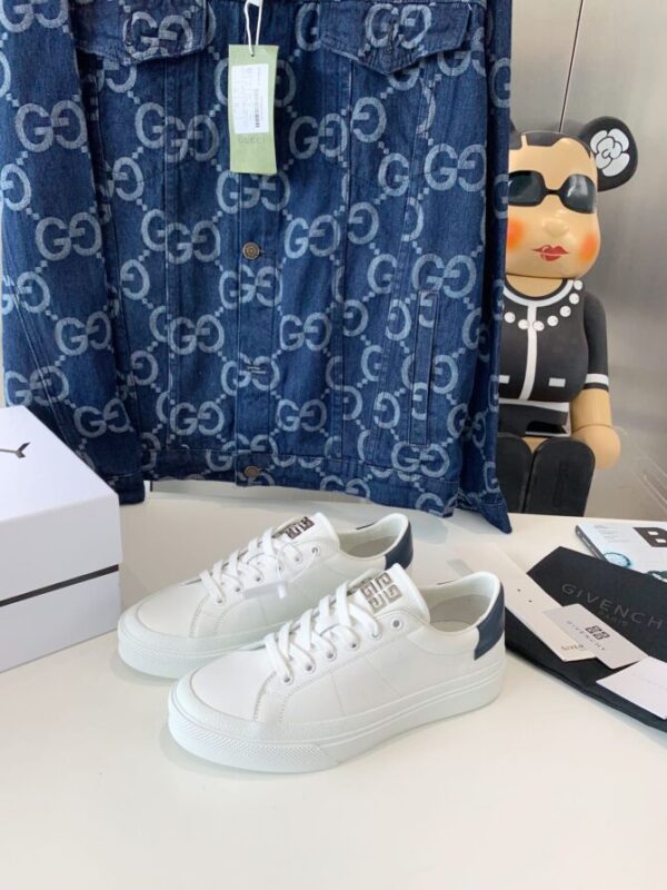 GVC Sneaker - Image 9