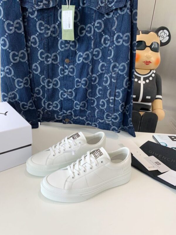 GVC Sneaker - Image 9