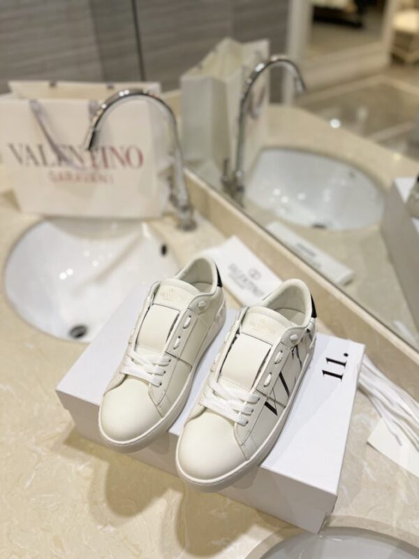 Valentino Sneaker - Image 9