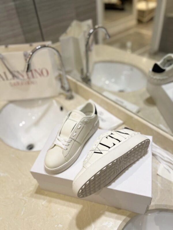 Valentino Sneaker - Image 8