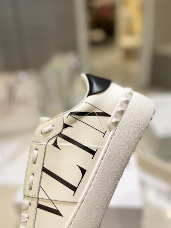 Valentino Sneaker - Image 4
