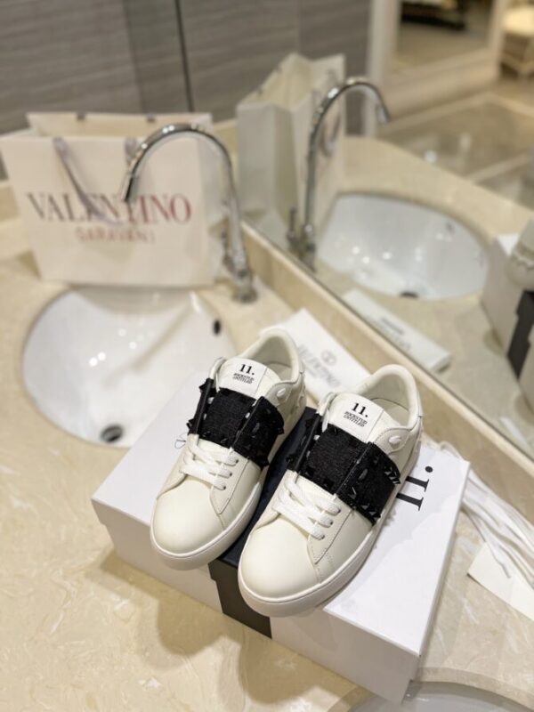 Valentino Sneaker - Image 9