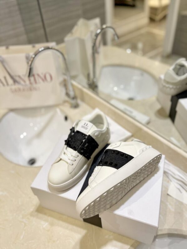 Valentino Sneaker - Image 8