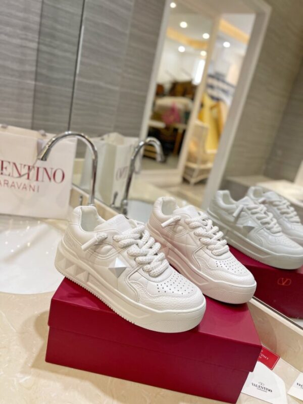 Valentino Sneaker
