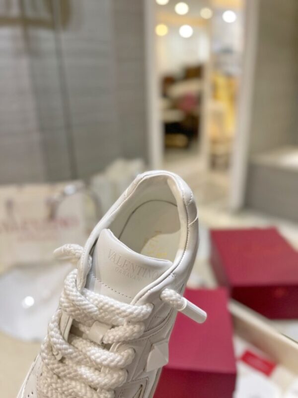Valentino Sneaker - Image 4