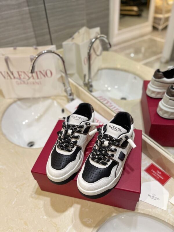 Valentino Sneaker - Image 9