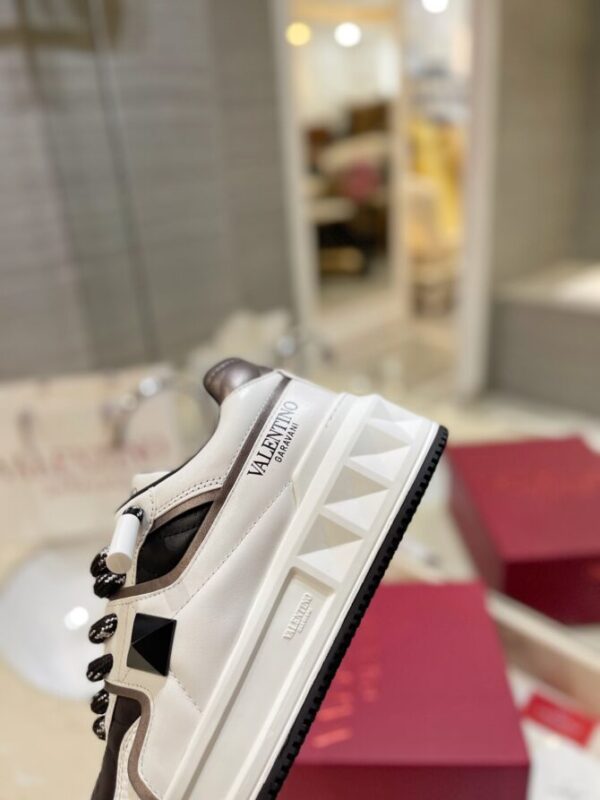 Valentino Sneaker - Image 4