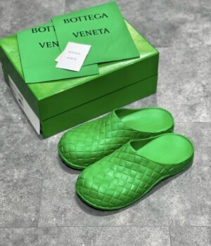 Bottega Veneta Slides