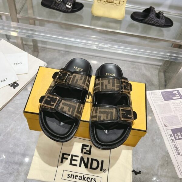 Fendi Slides