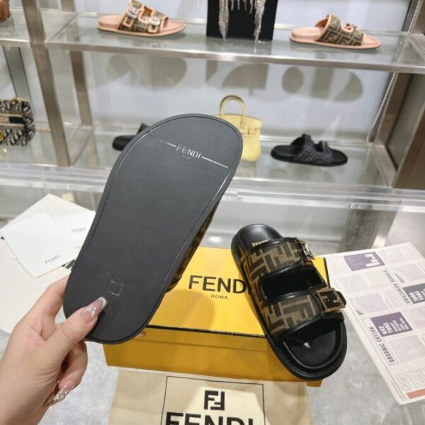 Fendi Slides - Image 7