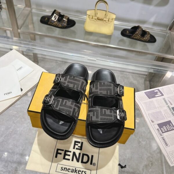 Fendi Slides