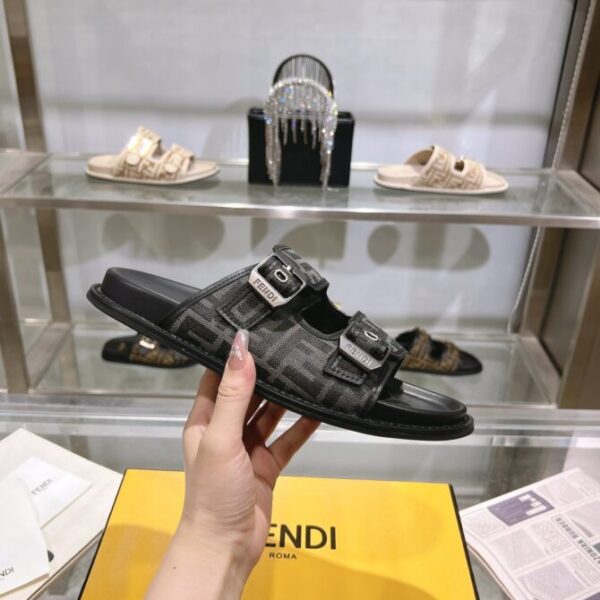 Fendi Slides - Image 4