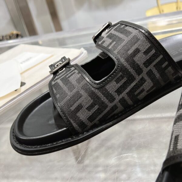 Fendi Slides - Image 9