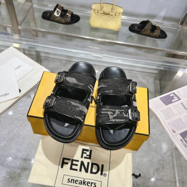 Fendi Slides