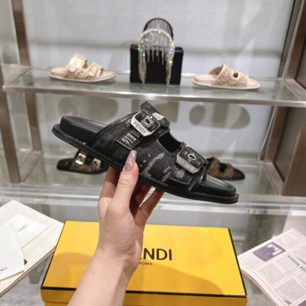Fendi Slides - Image 5