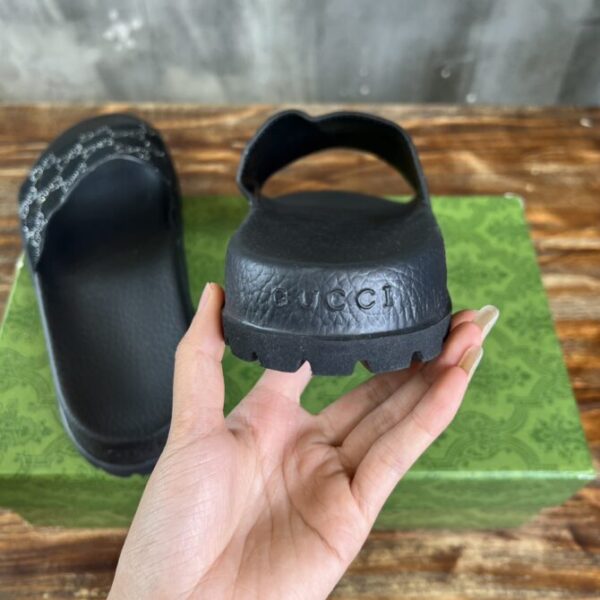 Gucci Slides - Image 4
