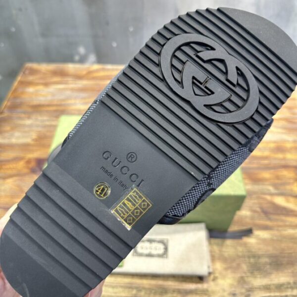 Gucci Slides - Image 3