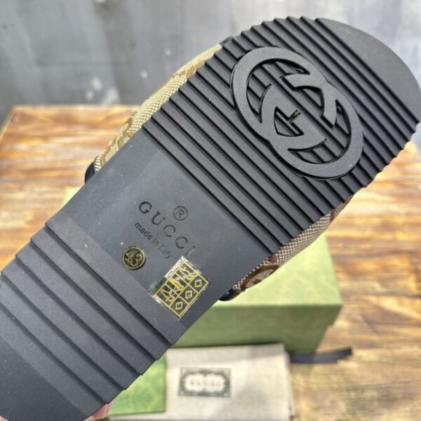 Gucci Slides - Image 3