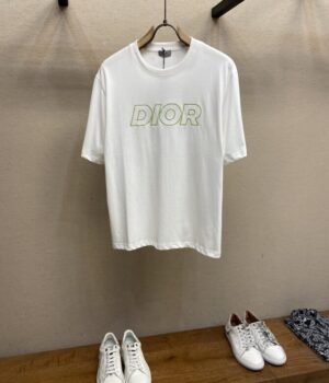 Dior T-Shirt