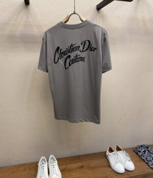 Dior T-Shirt