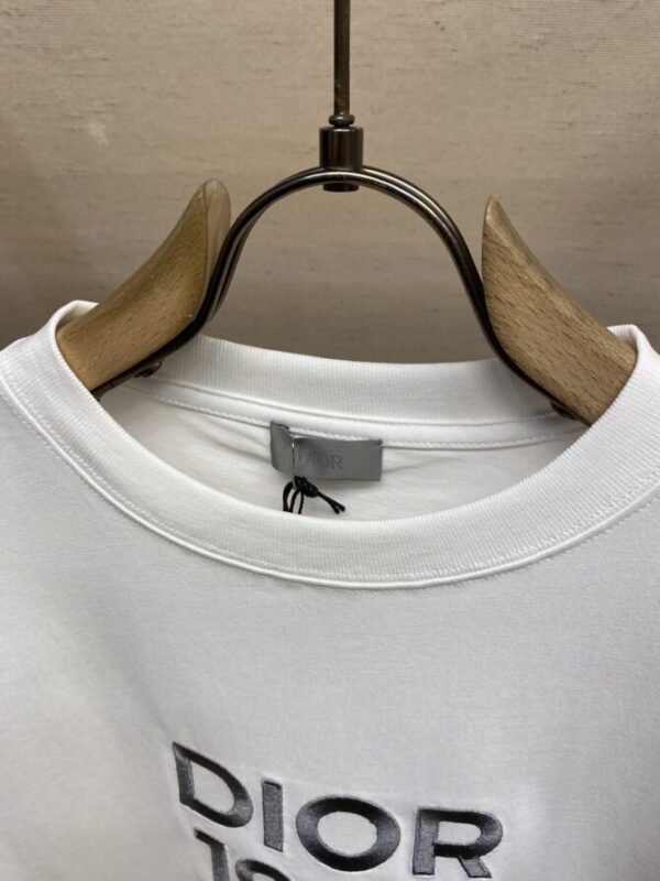Dior T-Shirt - Image 3