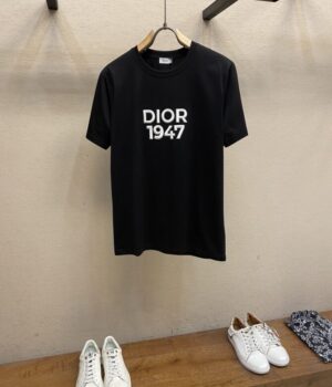 Dior T-Shirt