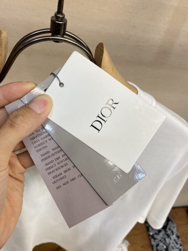 Dior T-Shirt - Image 8