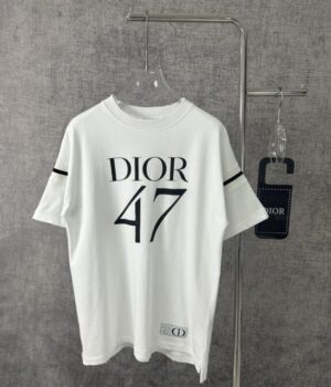 Dior T-Shirt