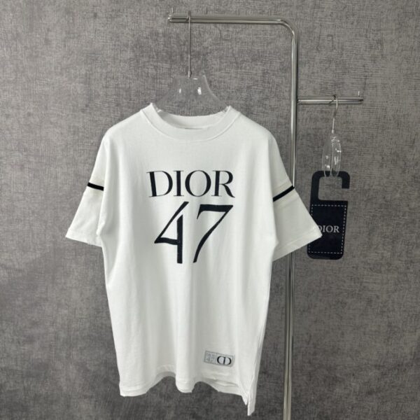 Dior T-Shirt