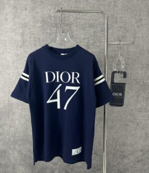 Dior T-Shirt