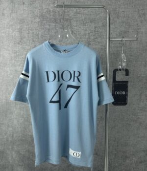 Dior T-Shirt
