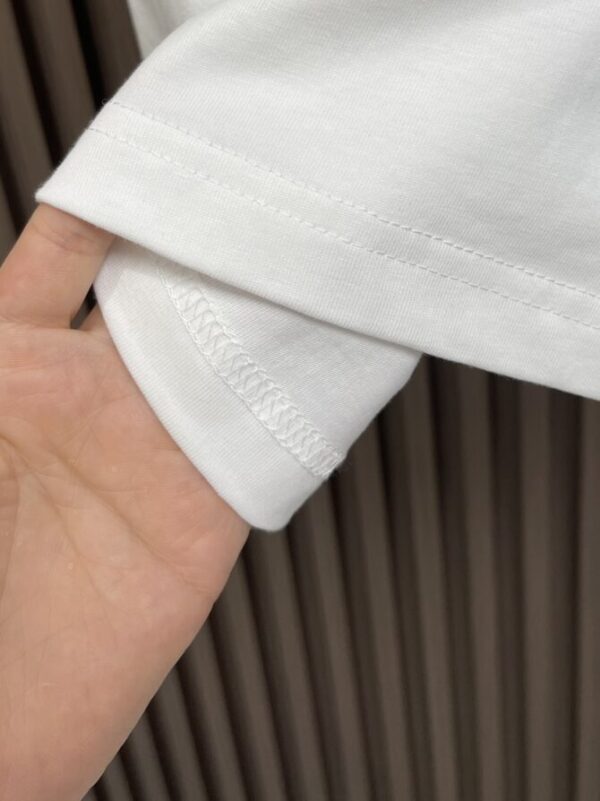 Dior T-Shirt - Image 8
