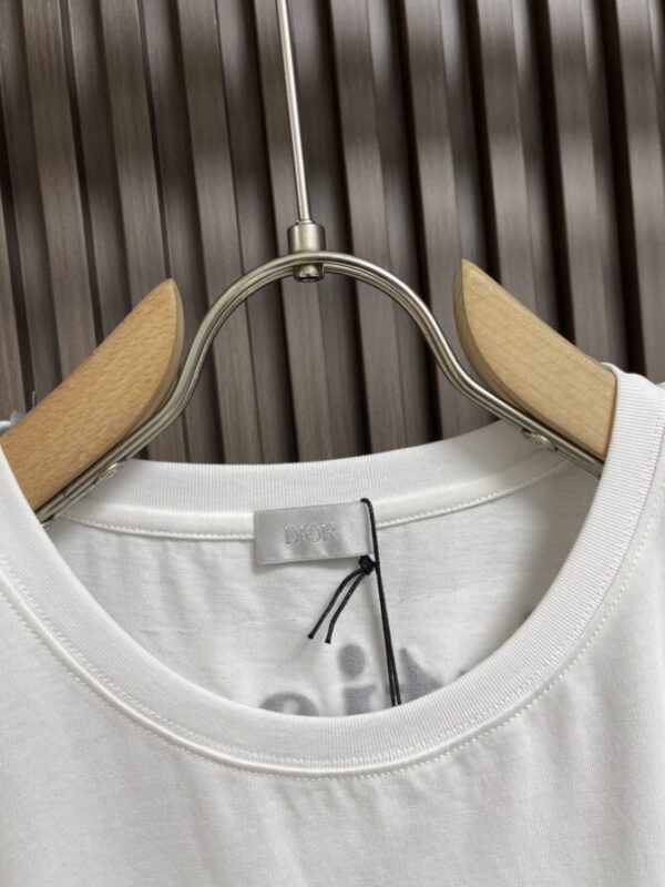 Dior T-Shirt - Image 5