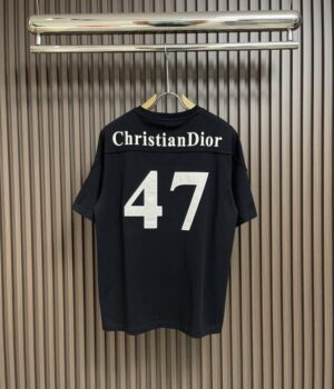 Dior T-Shirt