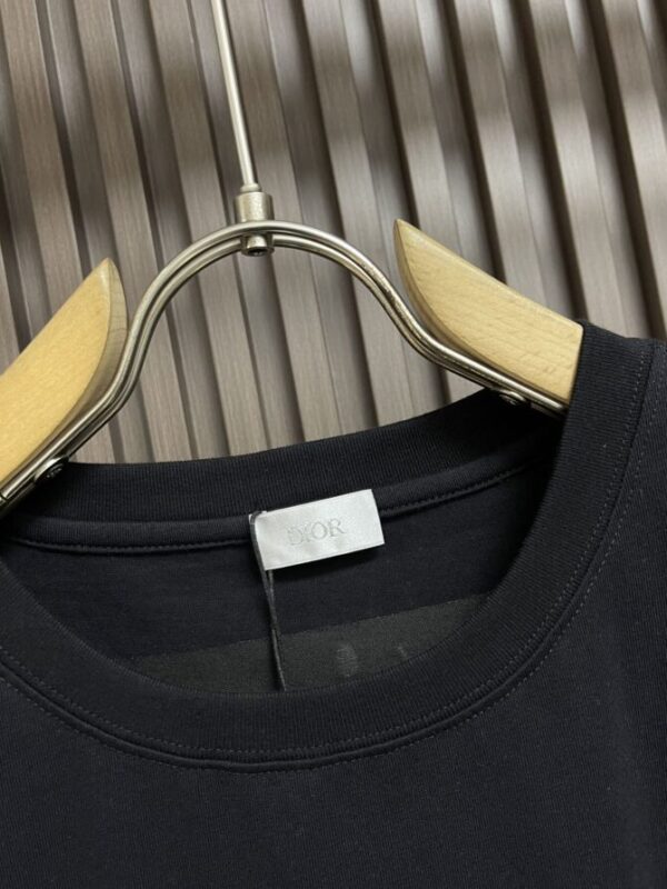 Dior T-Shirt - Image 5