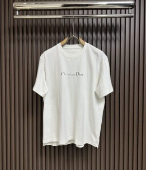 Dior T-Shirt