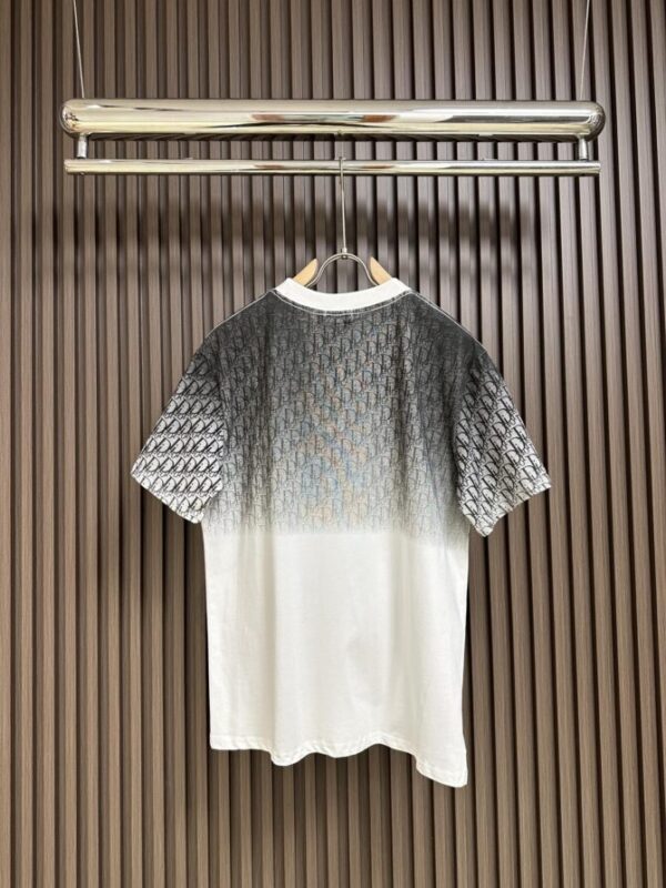 Dior T-Shirt - Image 2