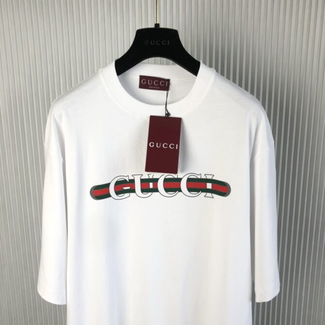 Gucci T-Shirt - Image 8