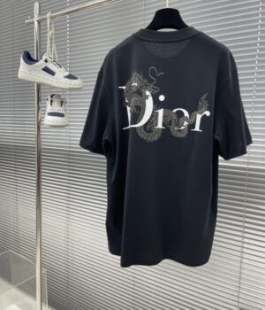 Dior T-Shirt
