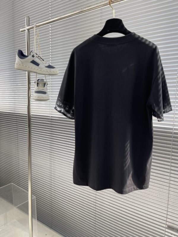 Dior T-Shirt - Image 2