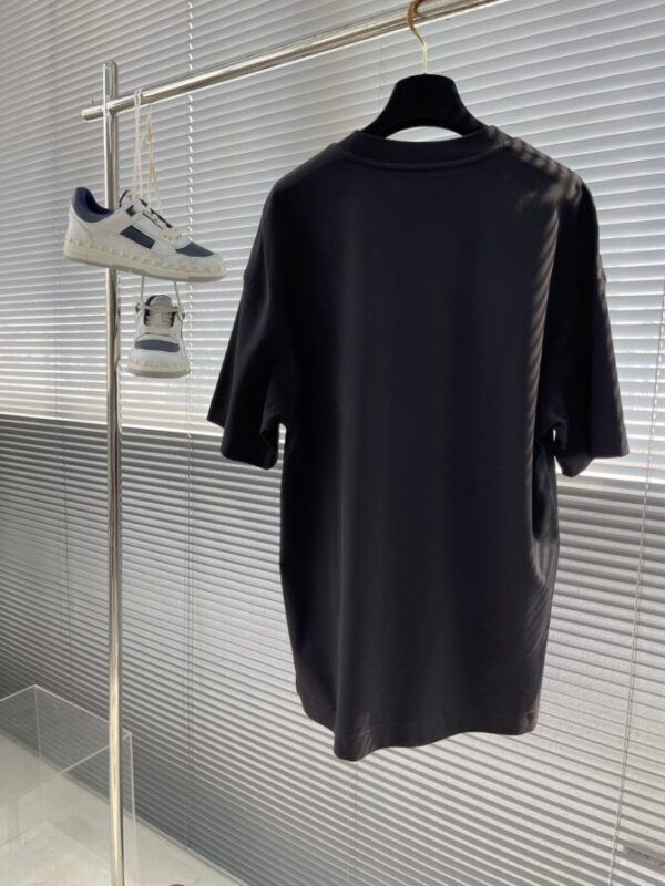 Dior T-Shirt - Image 2