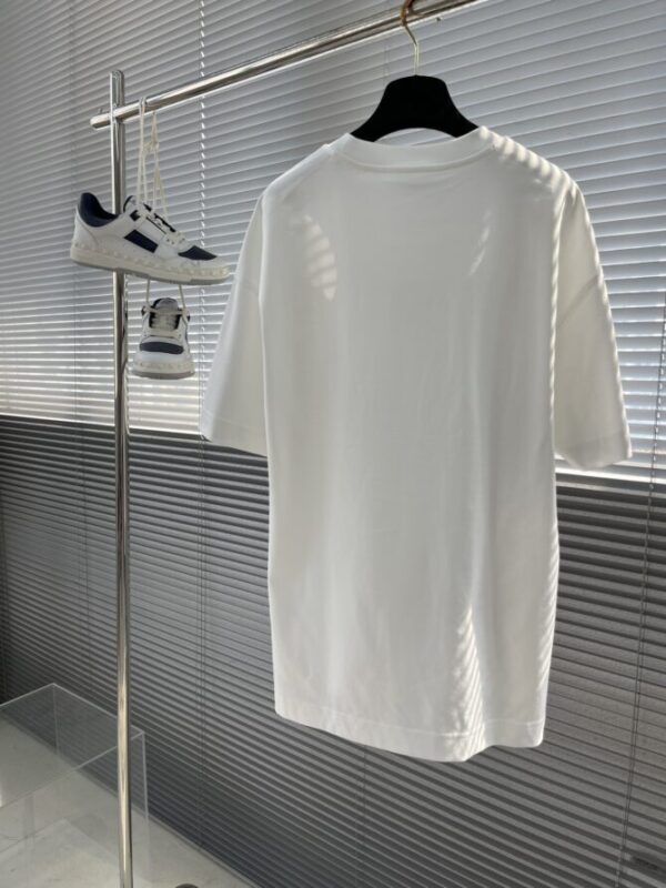 Dior T-Shirt - Image 2