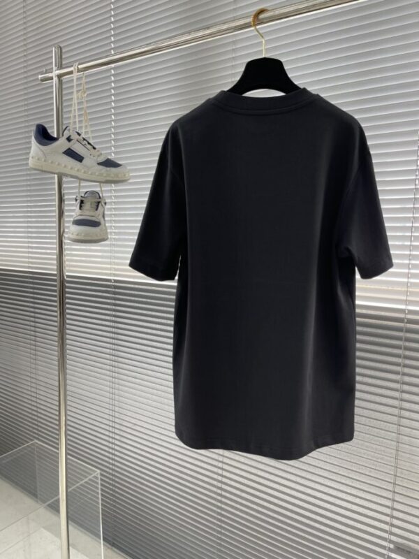 Dior T-Shirt - Image 2