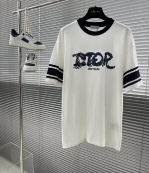 Dior T-Shirt