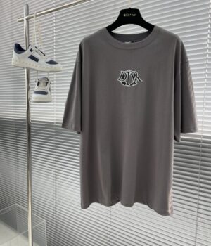 Dior T-Shirt