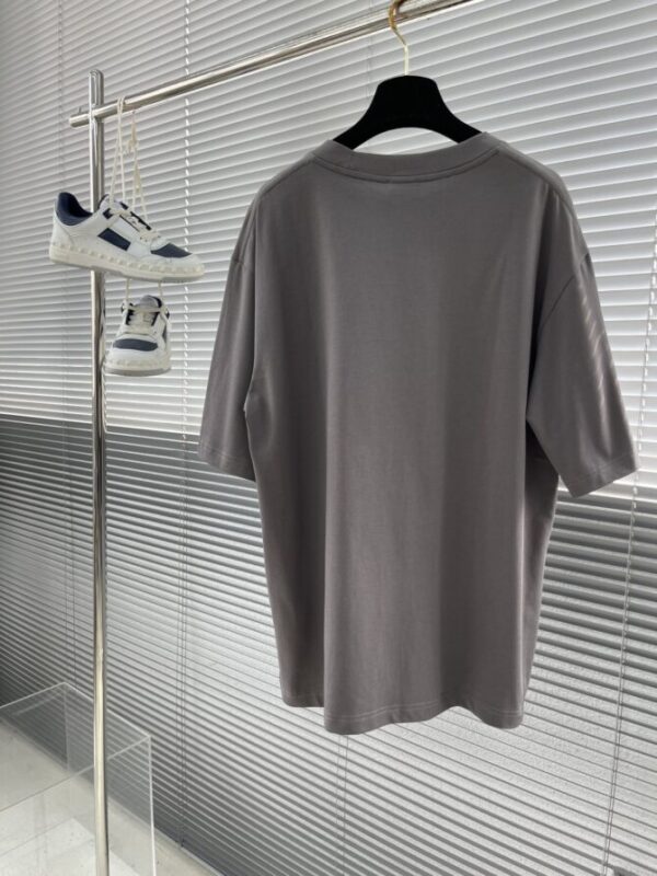 Dior T-Shirt - Image 2