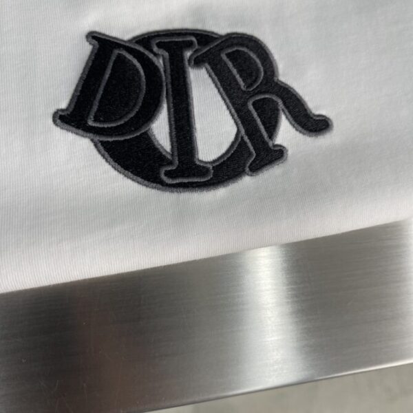 Dior T-Shirt - Image 6